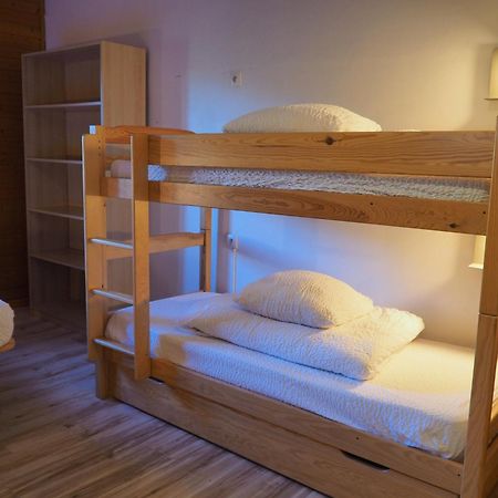 Auberge De Jeunesse Hi Ла-Клюза Екстер'єр фото