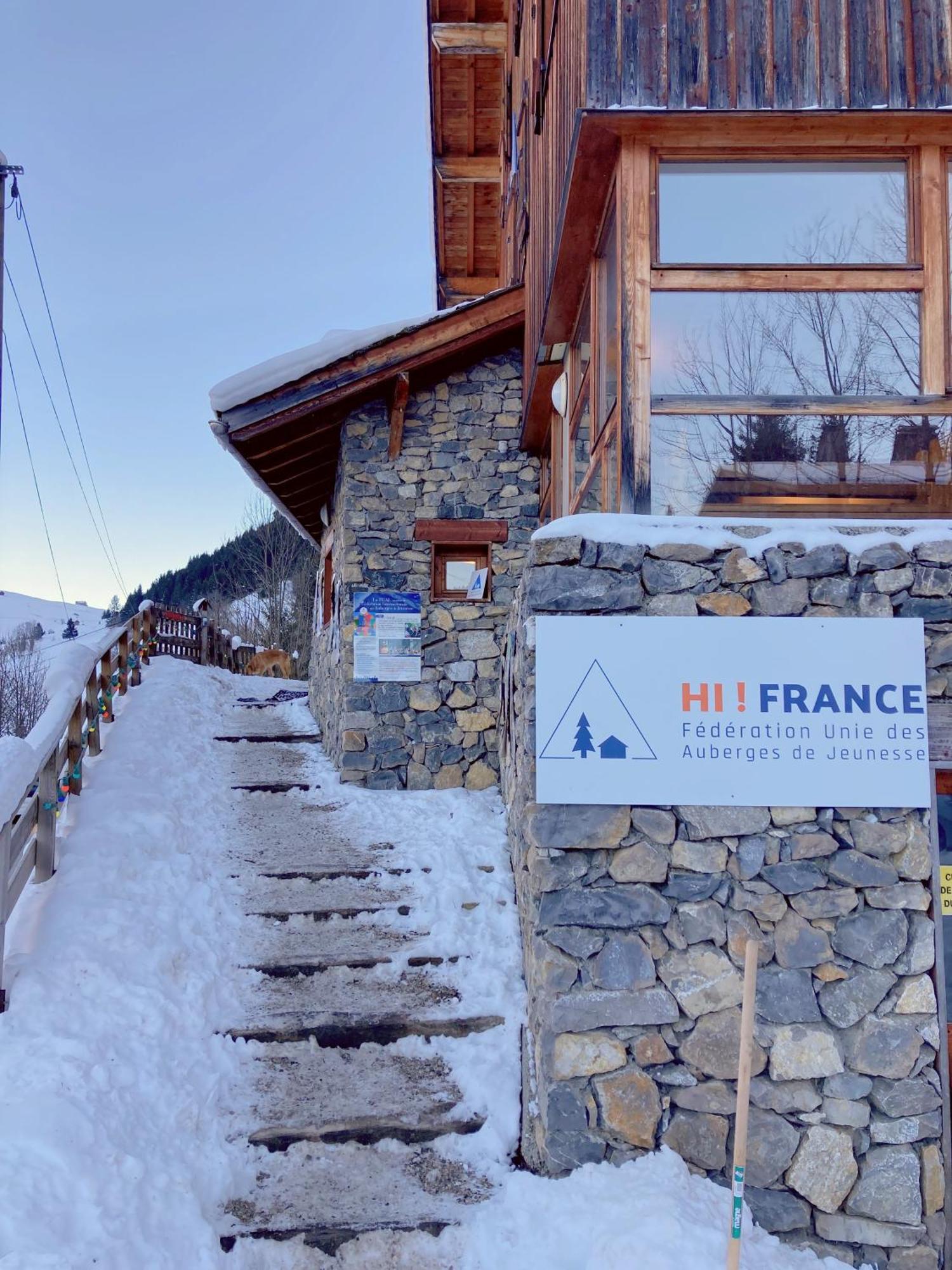 Auberge De Jeunesse Hi Ла-Клюза Екстер'єр фото