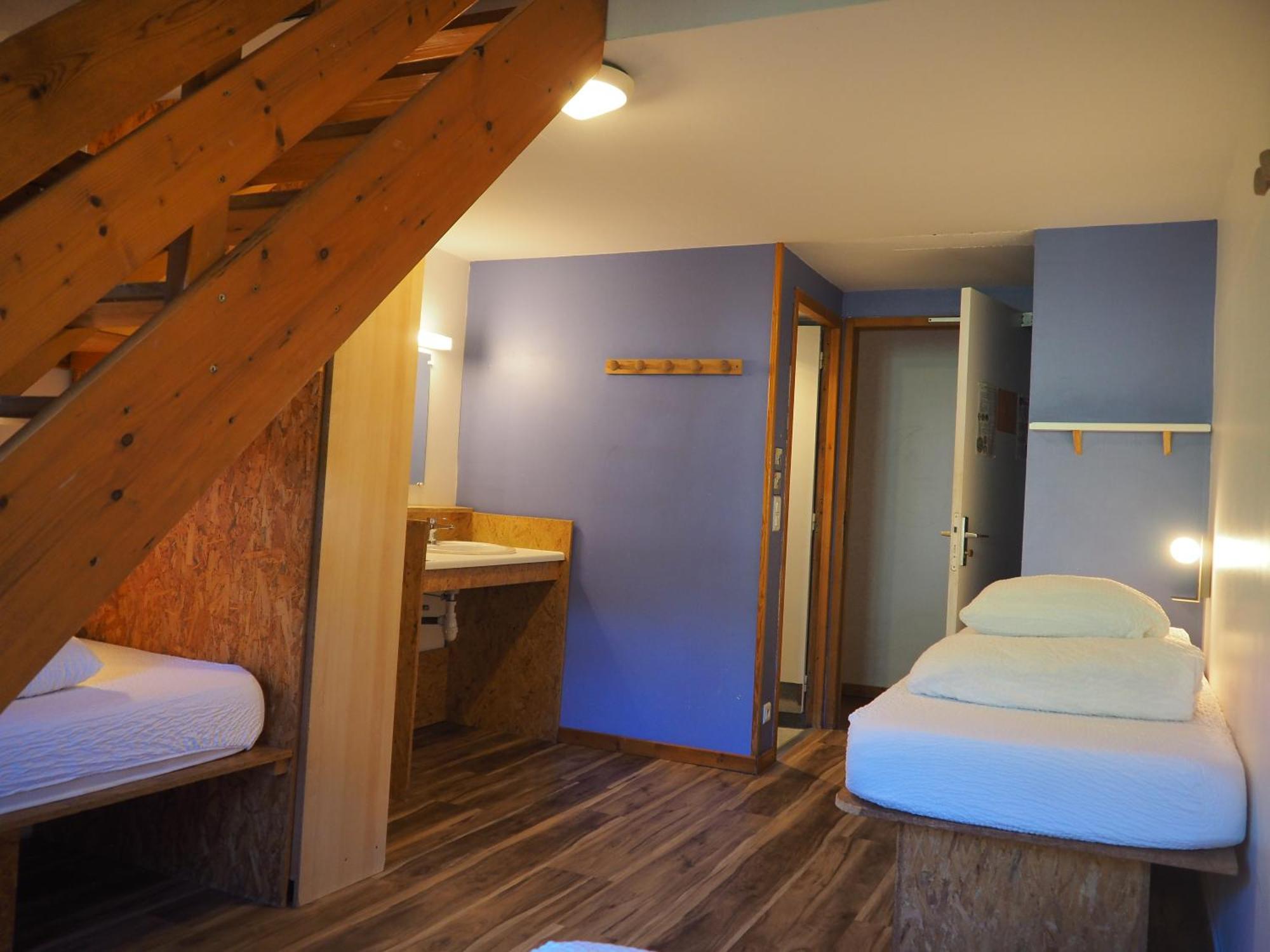 Auberge De Jeunesse Hi Ла-Клюза Екстер'єр фото