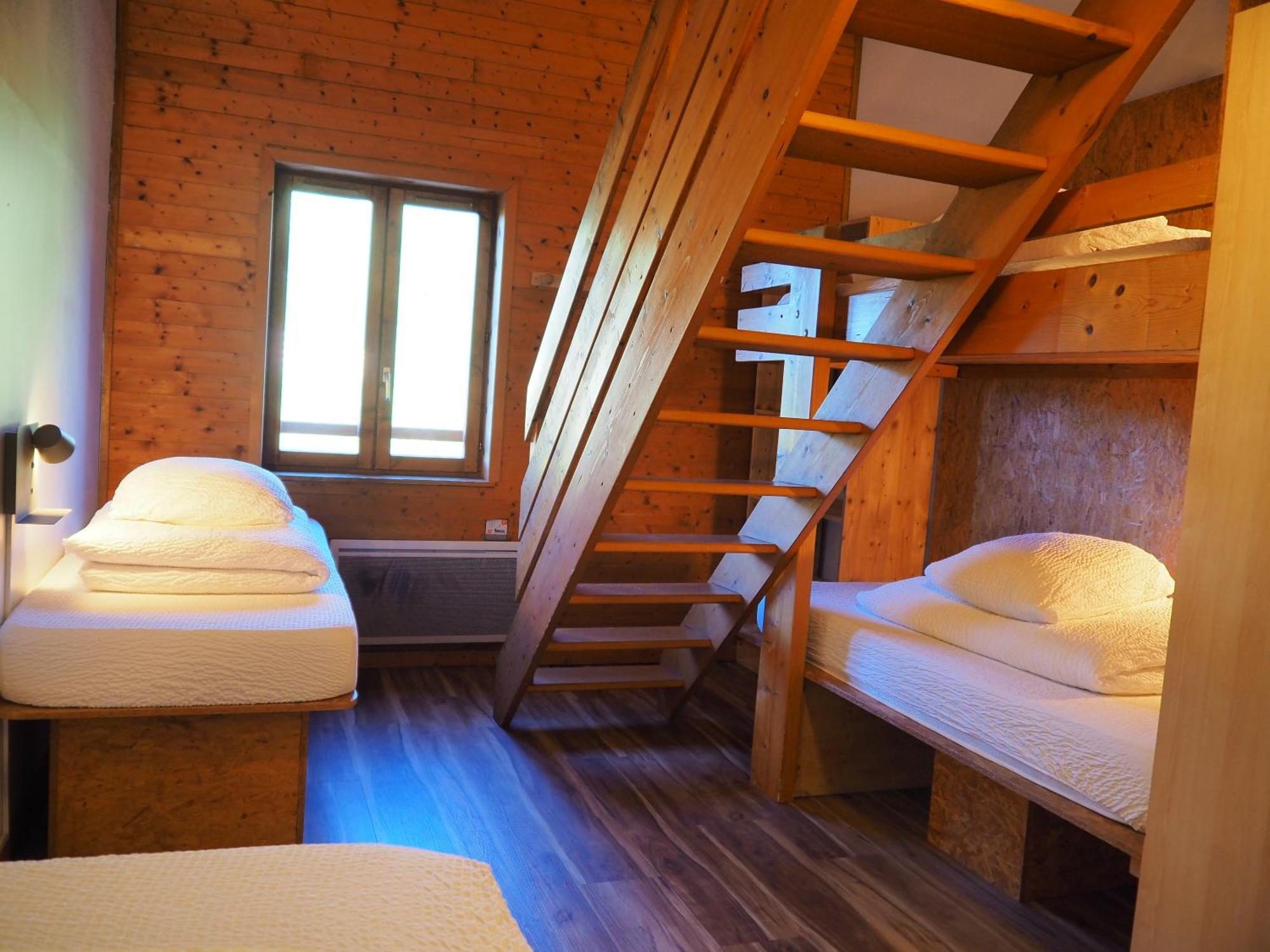 Auberge De Jeunesse Hi Ла-Клюза Екстер'єр фото