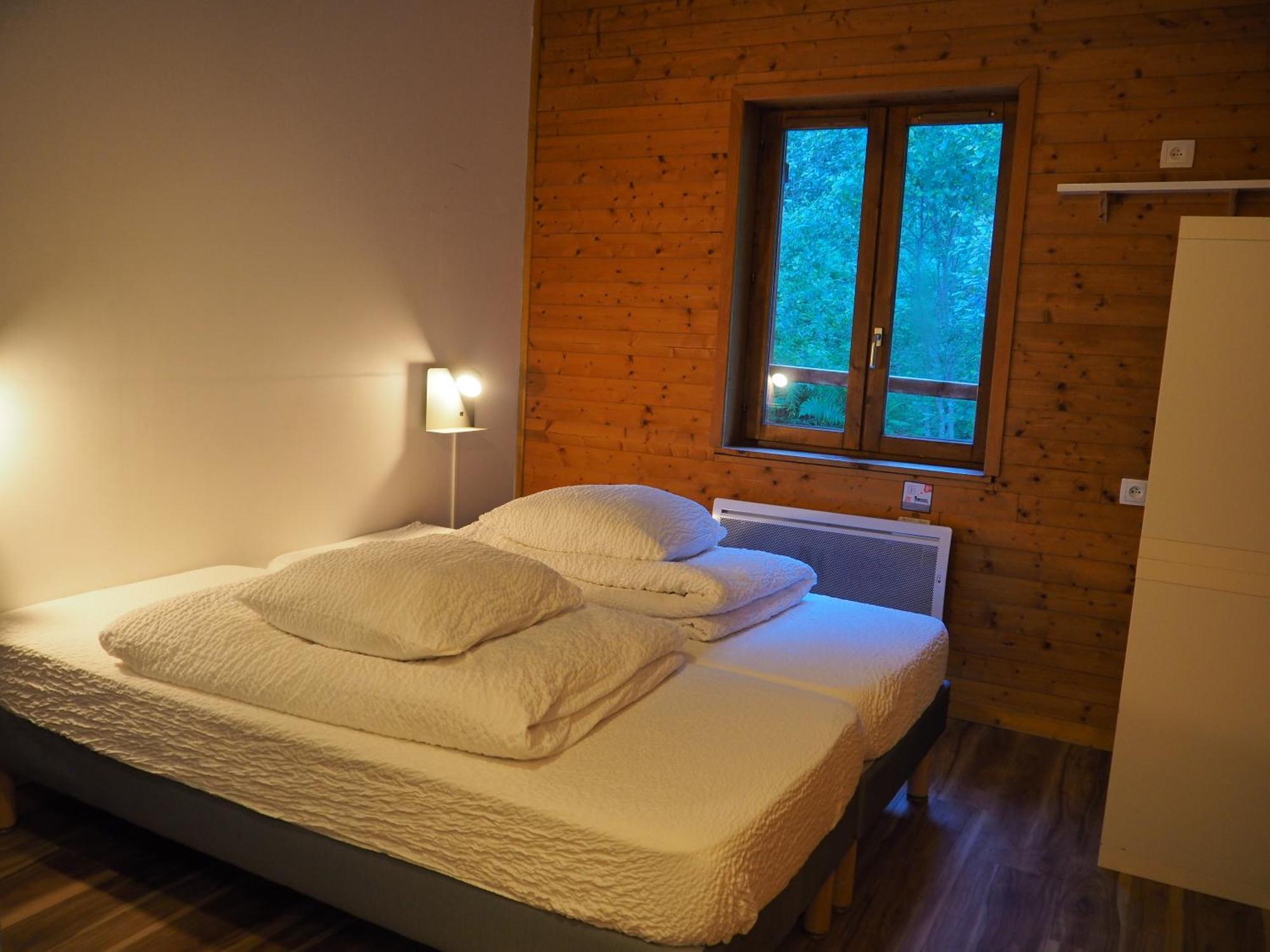 Auberge De Jeunesse Hi Ла-Клюза Екстер'єр фото