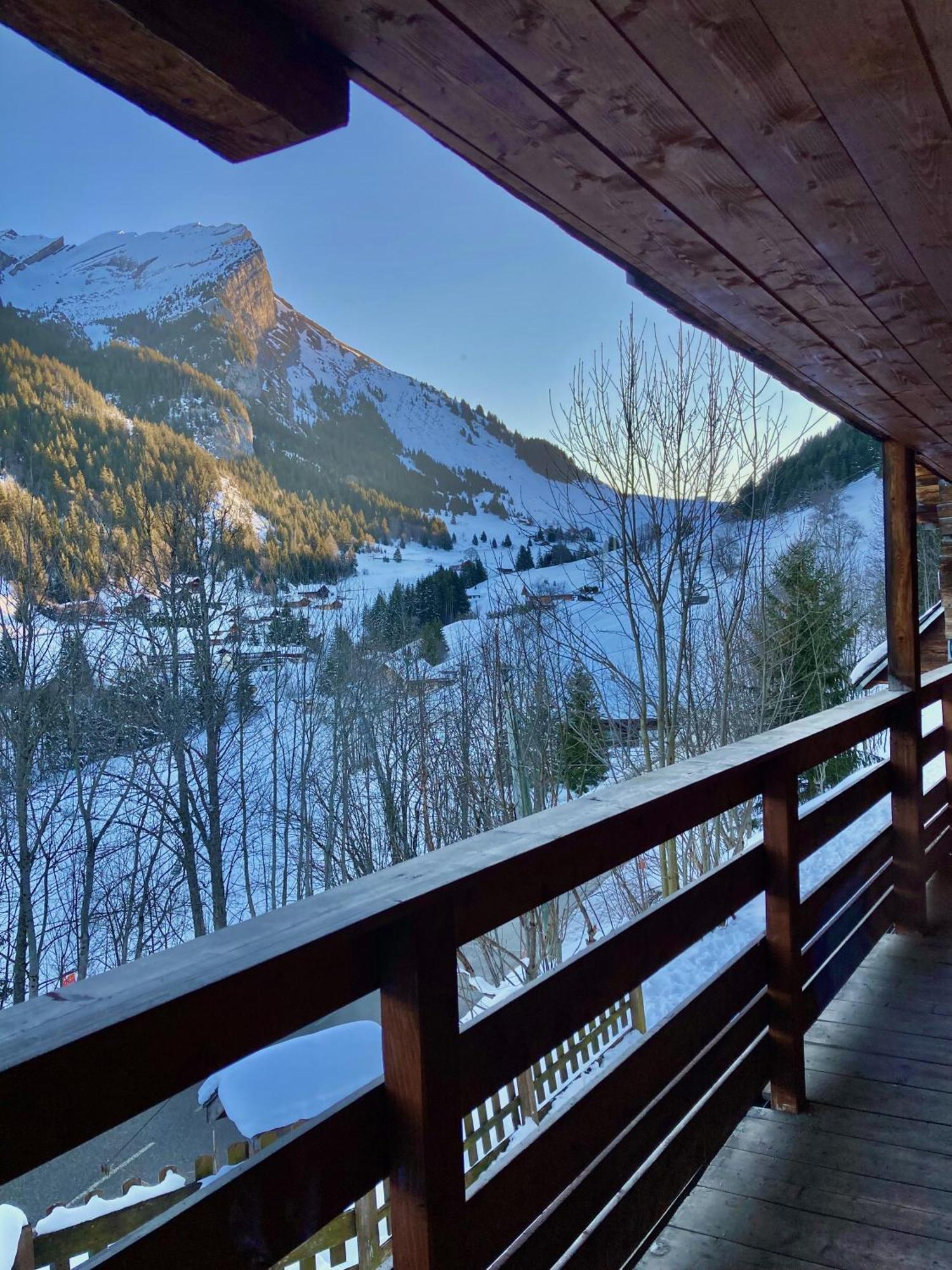 Auberge De Jeunesse Hi Ла-Клюза Екстер'єр фото